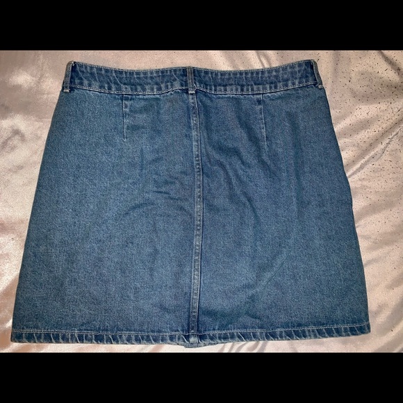 High waisted jean skirt - Picture 2 of 2